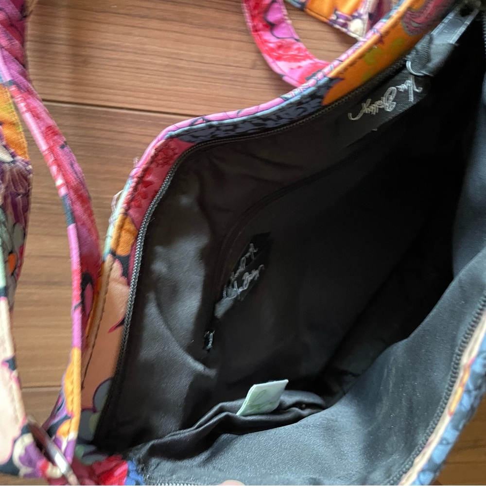 Vera Bradley Handbag Floral Design - Picture 6 of 7